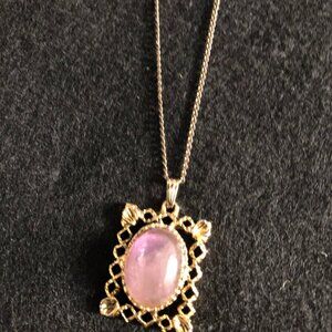 Vintage pendant necklace metal chain gold tone pink oval cabochon long